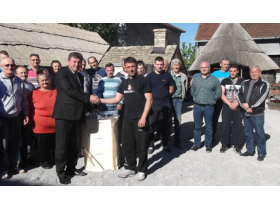 Pčelari postali članovi Udruženja poljoprivrednika